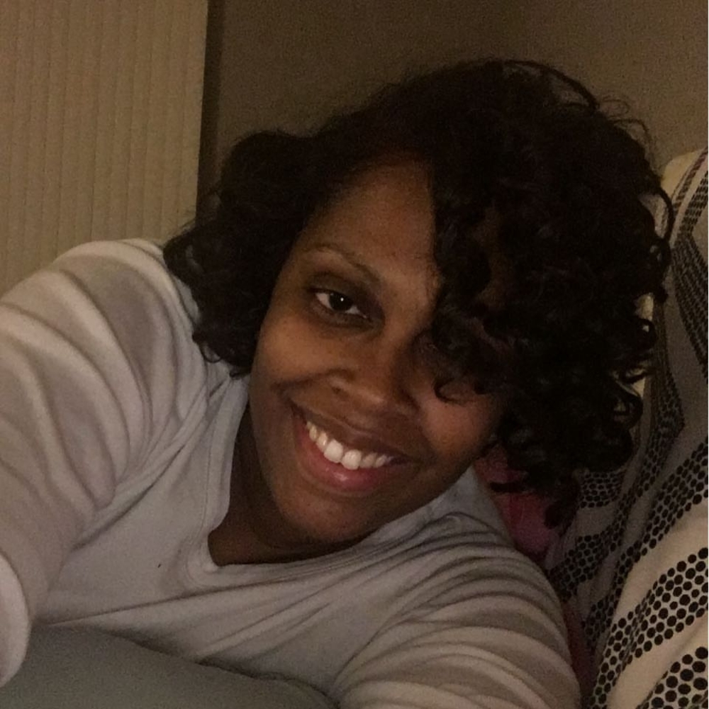 Meet your Posher, Qianna